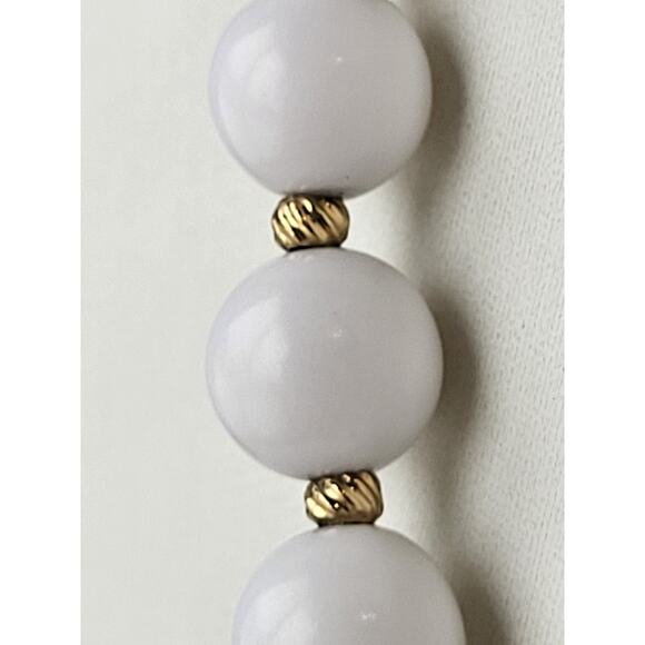 Napier White Gold Beaded Necklace Vintage Signed Classic Estate - Picture 2 of 5